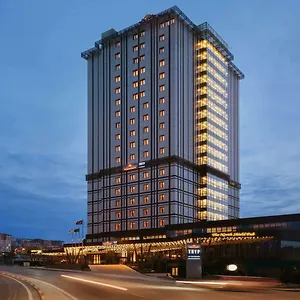Hawthorn By Wyndham Airport Otel İstanbul